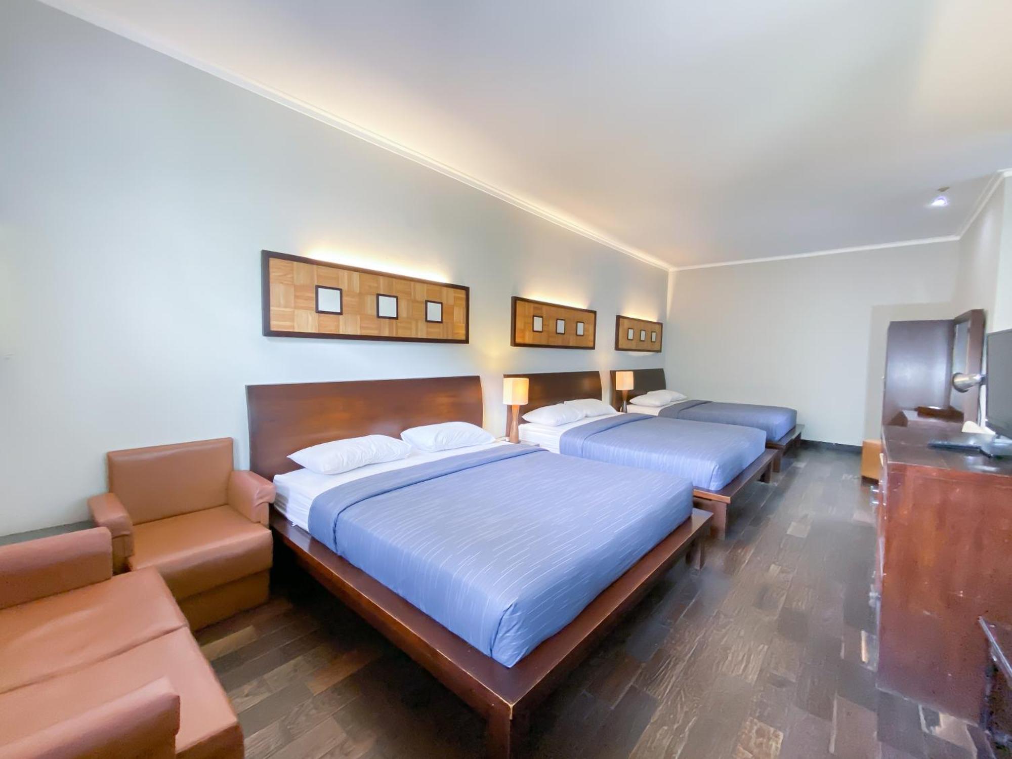 Family Suite,1618281624:JPEG